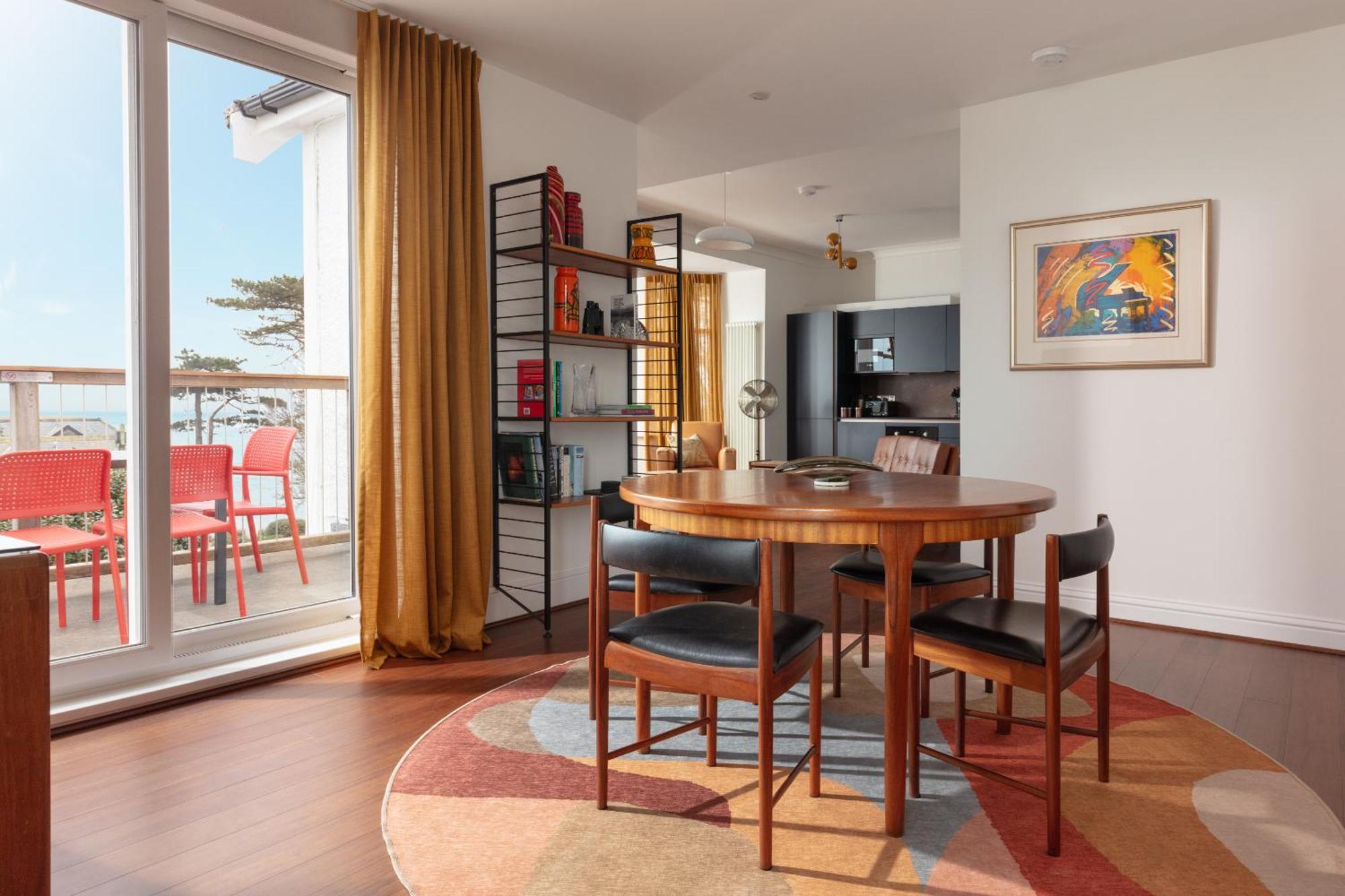 Chelsea House Holiday Apartments Falmouth Room photo
