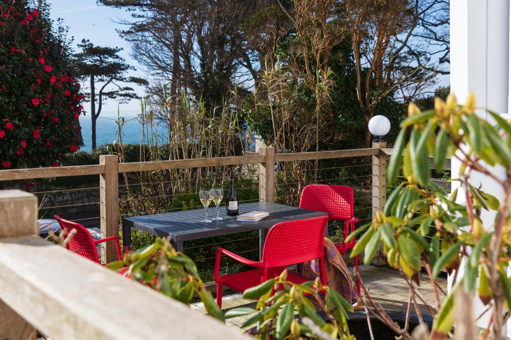 Chelsea House Holiday Apartments Falmouth Room photo